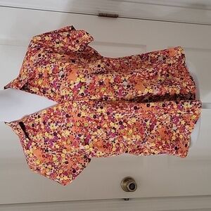 ALC (At Last Classics) Size M Salmon Multi Color Ditzy Floral Print Short Sleeve